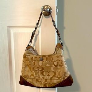 COACH chelsea hobo bag D06J-10143 brown